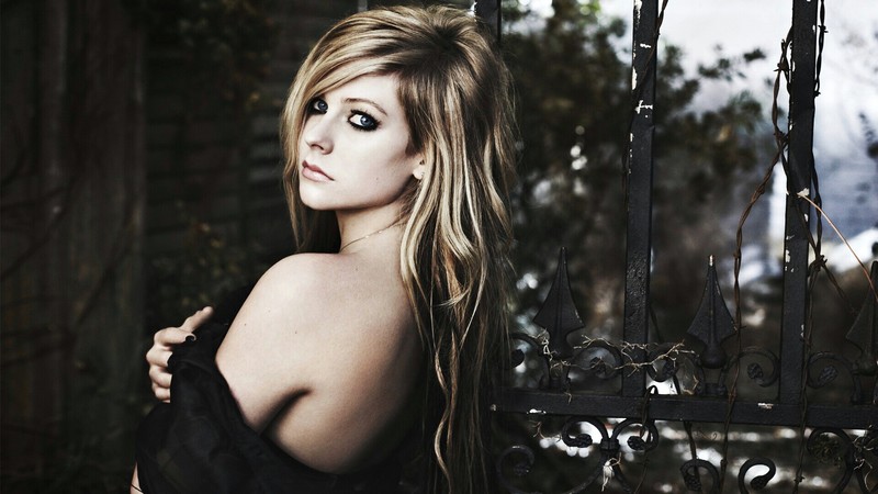 Фотография Avril Lavigne 94 из 186